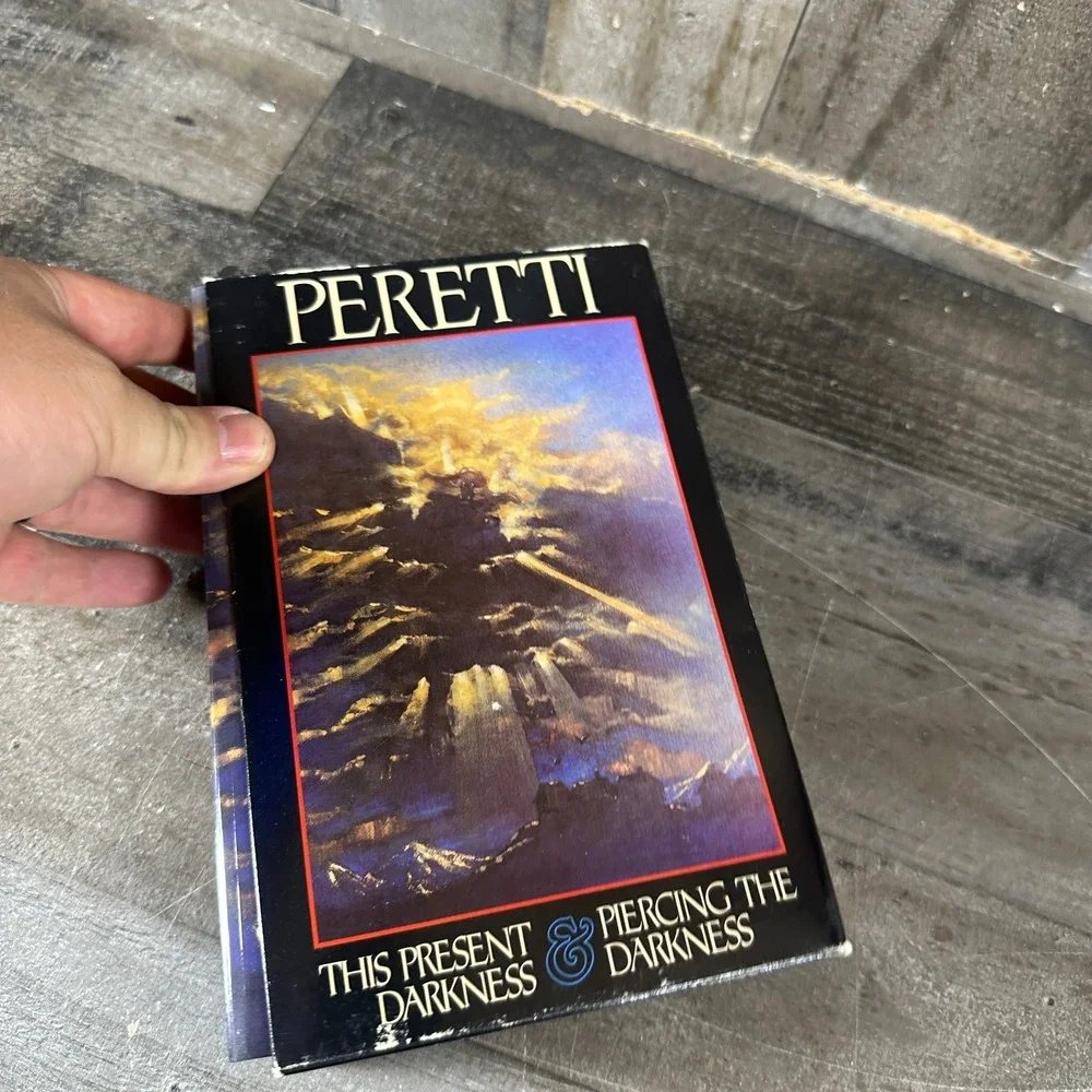 This Present Darkness & Piercing the Darkness Peretti 1991 Crossway Slipcase